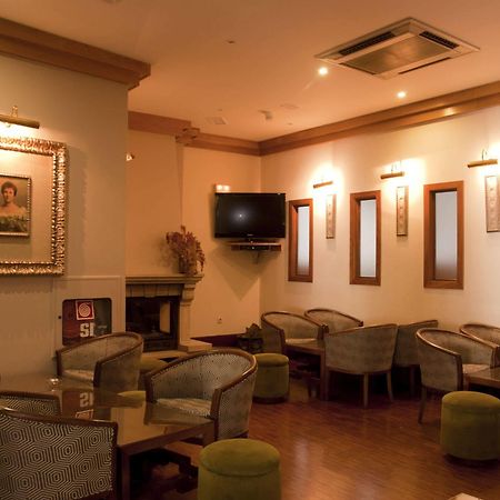 Hotel Rainha D. Amelia, Arts & Leisure Кастело Бранко Екстериор снимка