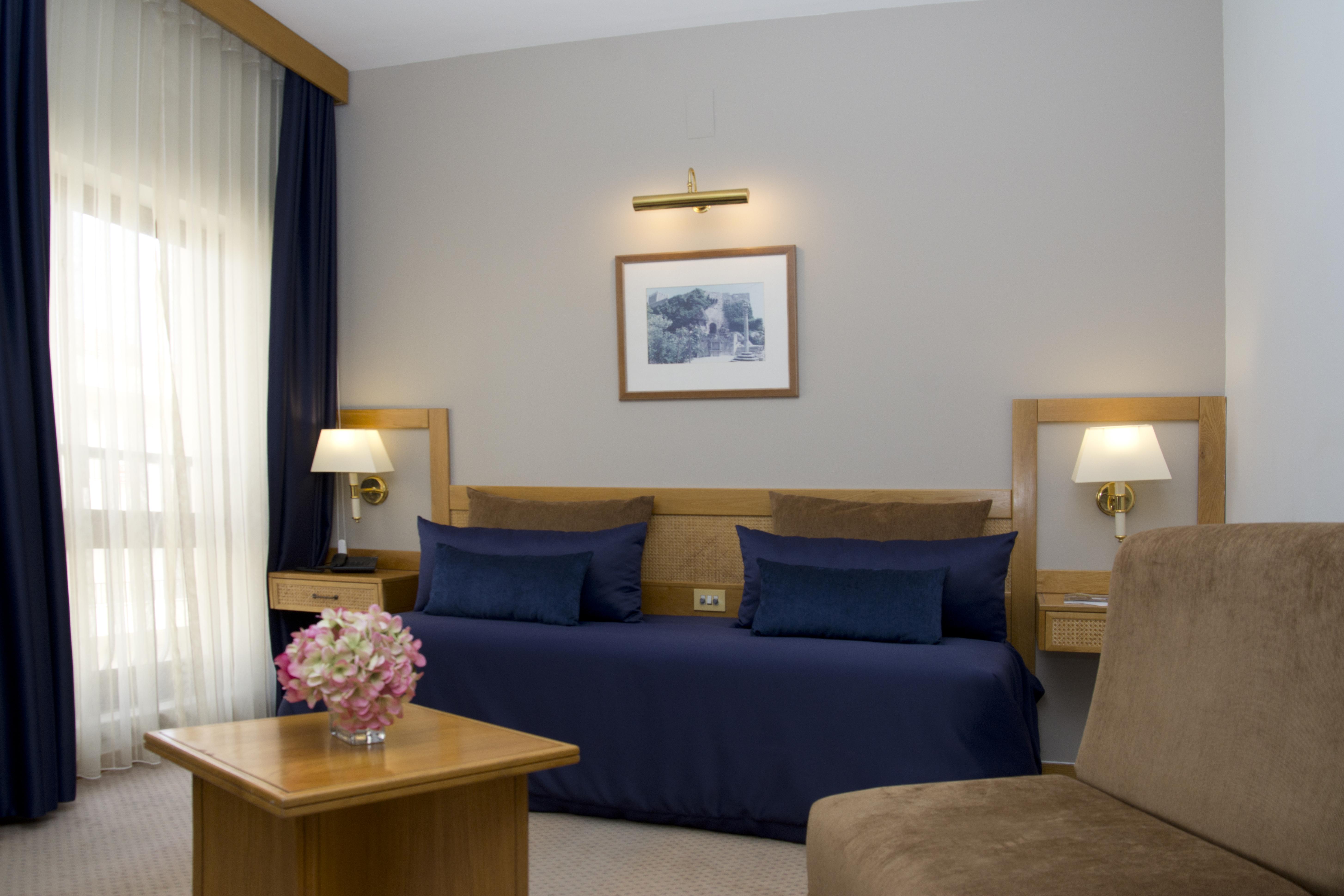 Hotel Rainha D. Amelia, Arts & Leisure Кастело Бранко Екстериор снимка