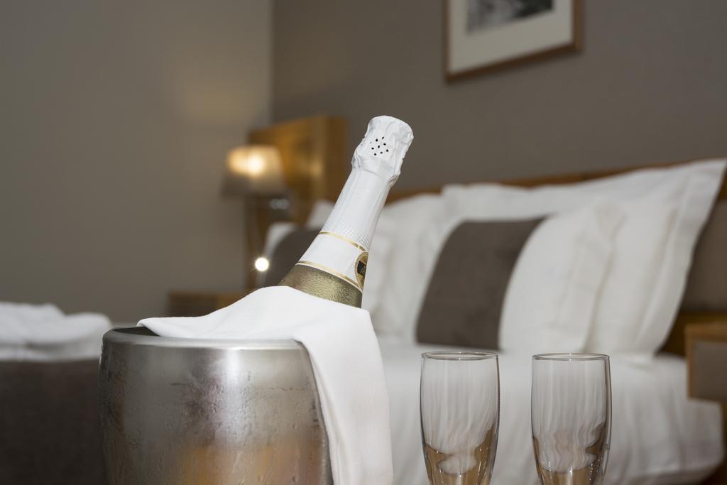 Hotel Rainha D. Amelia, Arts & Leisure Кастело Бранко Екстериор снимка